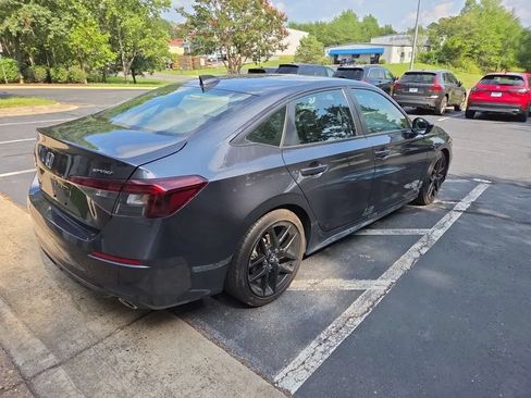 Used 2025 Honda Civic Sport image 3