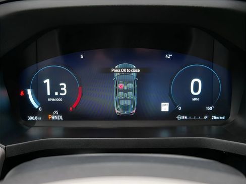 Used 2025 Ford Explorer Active w/ Active Comfort Package image 21