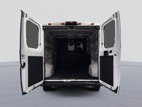 Used 2025 RAM ProMaster 2500 w/ U-Haul Equipment Group FWD image 23