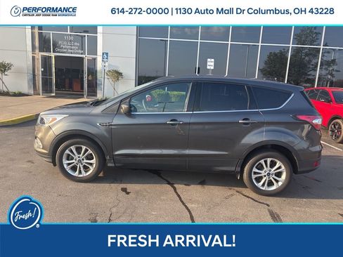 Used 2017 Ford Escape SE image 7