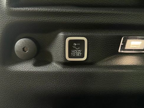 New 2026 Jeep Grand Cherokee L Limited AWD/4WD image 11
