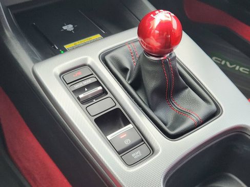 Certified 2025 Honda Civic Type R image 19