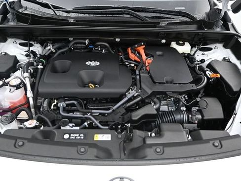 Used 2026 Toyota RAV4 SE AWD/4WD image 17