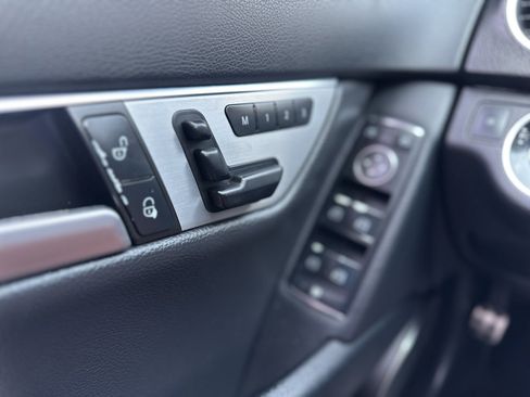 Used 2014 Mercedes-Benz C 250 Sedan image 13