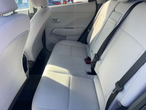 Used 2025 Hyundai Kona SEL image 25