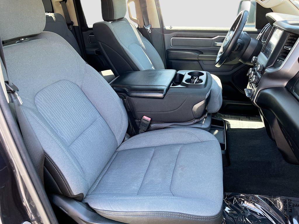 Used 2019 RAM 1500 Big Horn AWD/4WD image 26