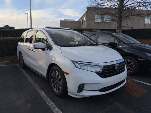 Used 2023 Honda Odyssey EX-L image 3