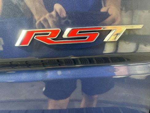 Certified 2024 Chevrolet Silverado 1500 RST w/ Z71 Off-Road Package AWD/4WD image 32