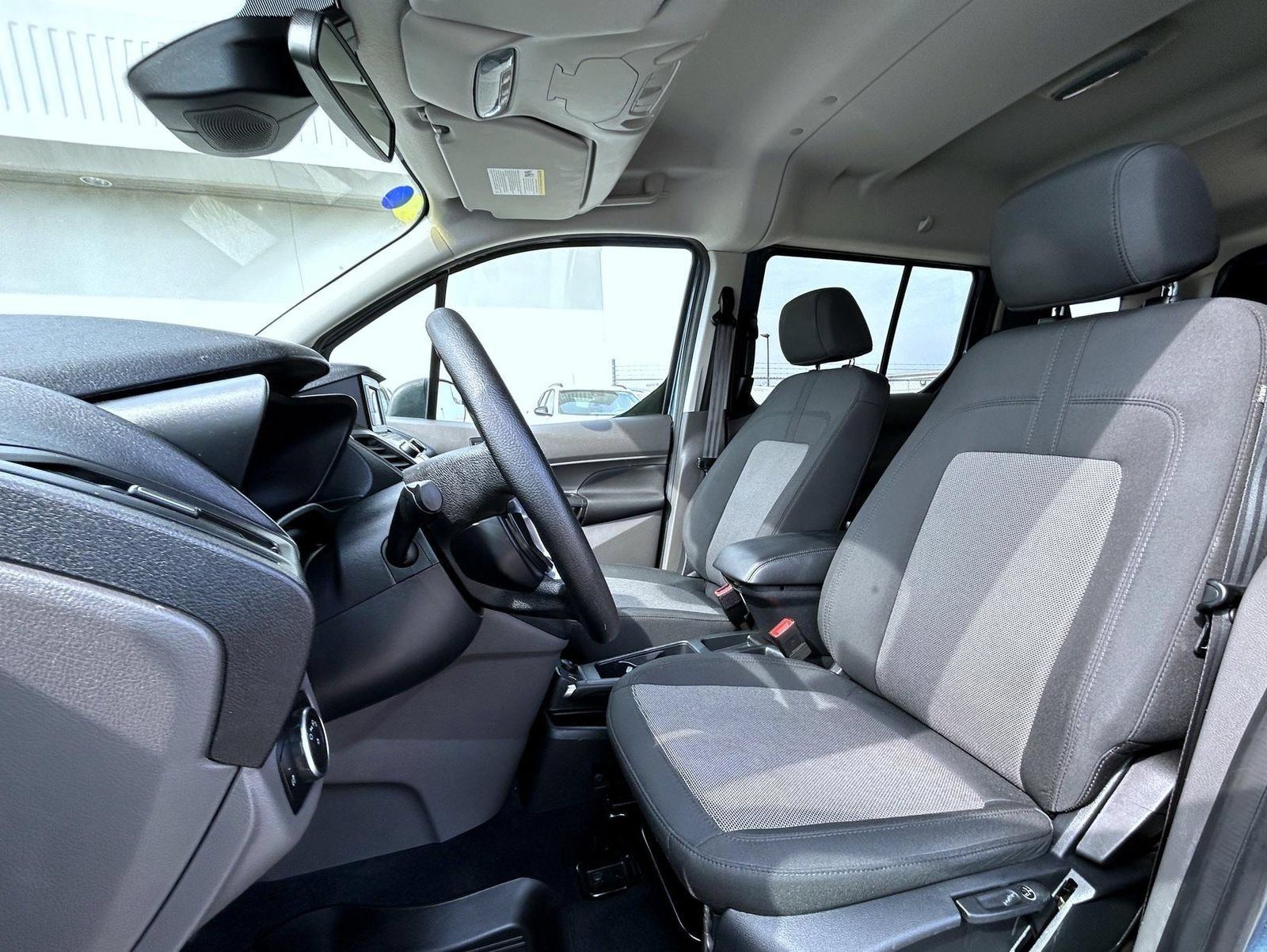 Used 2020 Ford Transit Connect XL FWD image 11