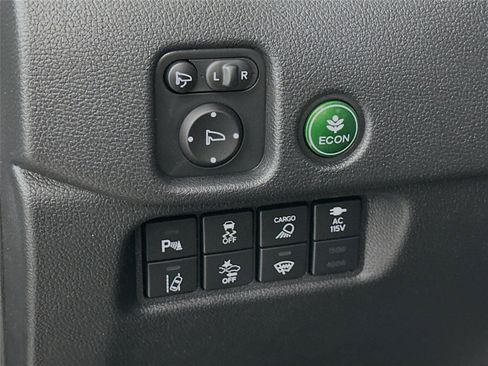 New 2026 Honda Ridgeline Black Edition image 14