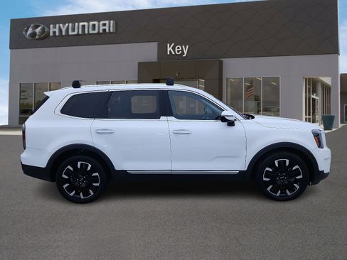 Used 2024 Kia Telluride SX image 3