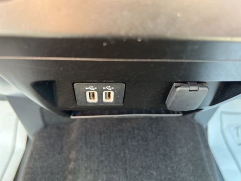 Used 2020 Ford F150 XLT w/ Equipment Group 301A Mid image 18