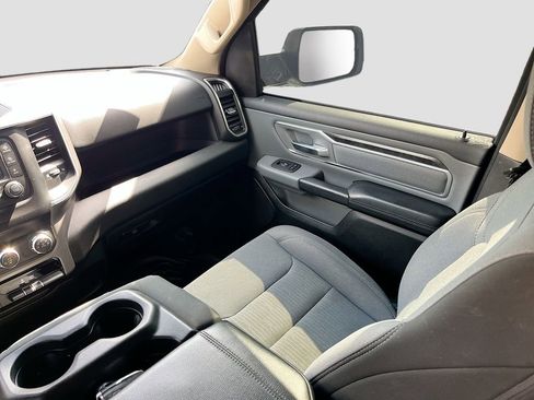 Used 2019 RAM 1500 Big Horn RWD image 21