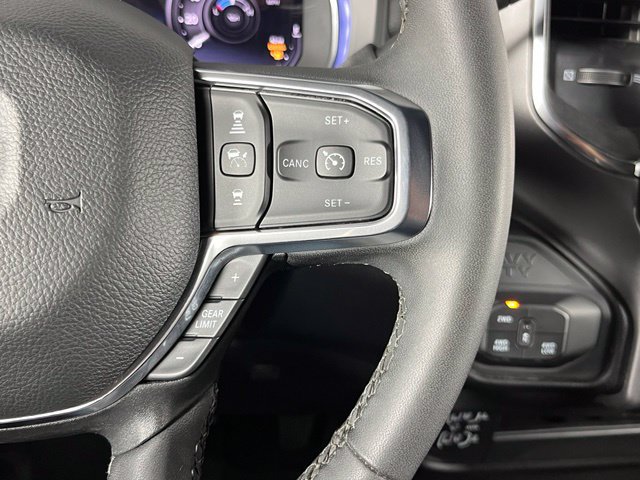Used 2026 RAM 2500 Laramie AWD/4WD image 16