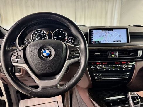 Used 2018 BMW X5 xDrive35i AWD/4WD image 14
