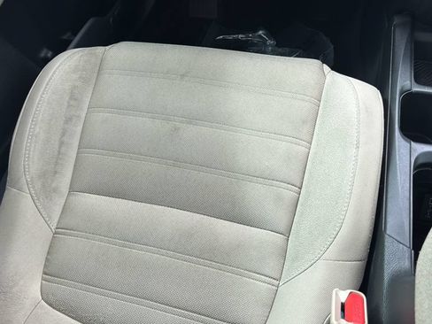 Used 2017 Honda CR-V EX image 19