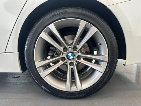 Used 2017 BMW 330i xDrive Sedan image 23