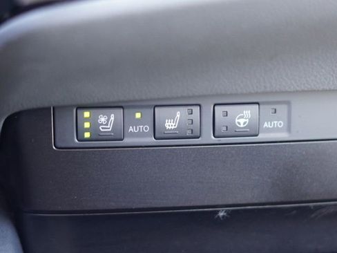 Used 2024 Lexus ES 350 w/ Premium Package FWD image 29