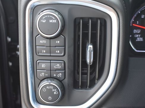 Used 2022 Chevrolet Silverado 1500 RST AWD/4WD image 30