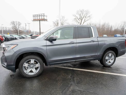 Certified 2025 Honda Ridgeline RTL image 3