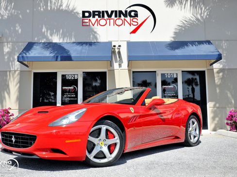 Used 2009 Ferrari California image 25