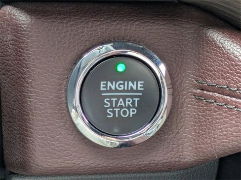 Used 2024 Ford Expedition Max Limited image 37