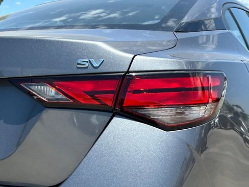 Used 2021 Nissan Sentra SV FWD image 13
