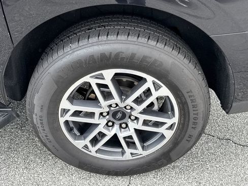 Certified 2025 Ford Expedition Max Active image 22