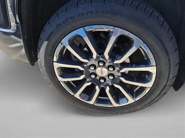 Used 2020 GMC Acadia Denali w/ Trailering Package AWD/4WD image 12