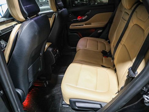 Used 2020 Lincoln Corsair Reserve w/ Equipment Group 201A image 18