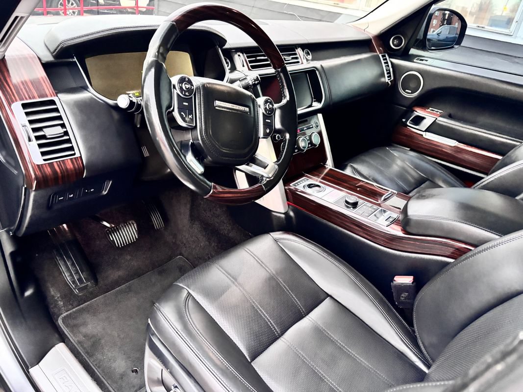 Used 2017 Land Rover Range Rover HSE AWD/4WD image 20