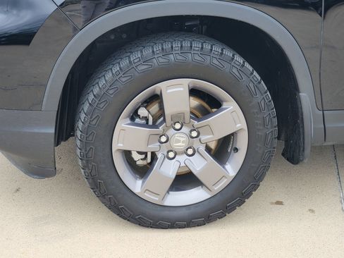 Certified 2025 Honda Ridgeline TrailSport image 11