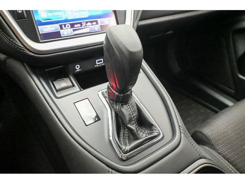 Used 2024 Subaru Outback AWD/4WD image 38