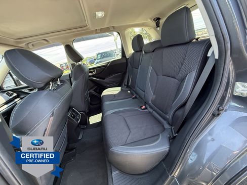 Used 2021 Subaru Forester Premium AWD/4WD image 14