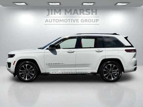Used 2023 Jeep Grand Cherokee Overland w/ Adv Protech Group III AWD/4WD image 3