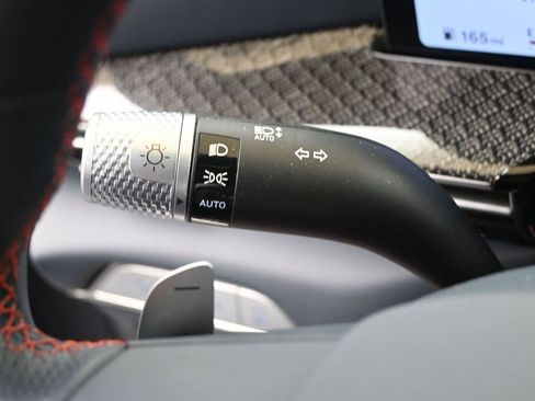 Used 2025 Genesis GV80 3.5T e-SC image 29