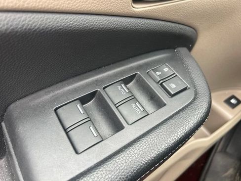 Used 2017 Honda Ridgeline RTL image 17