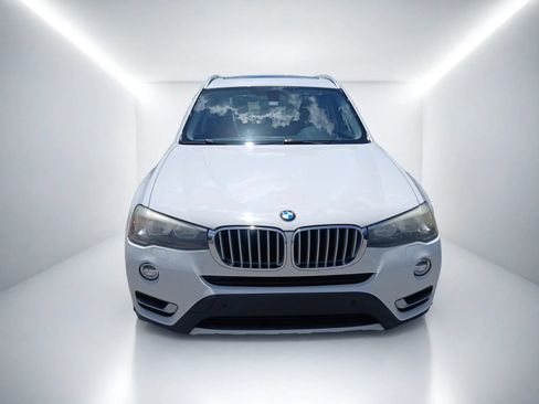 Used 2017 BMW X3 xDrive28i AWD/4WD image 3