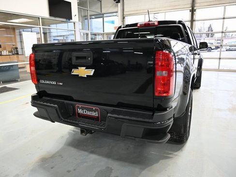 Used 2017 Chevrolet Colorado Z71 image 5