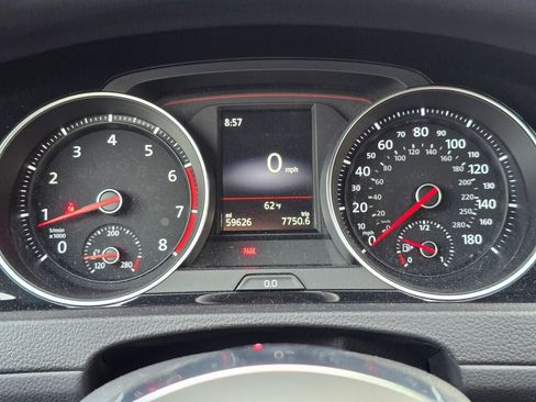 Used 2018 Volkswagen GTI S FWD image 13