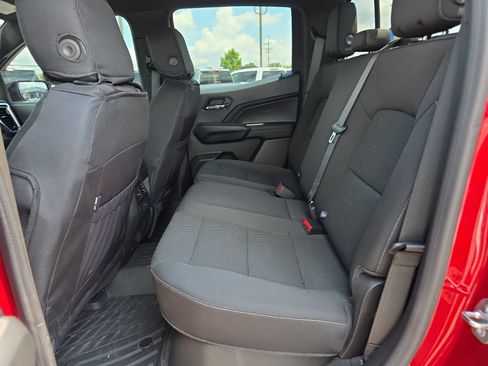 Used 2023 GMC Canyon Elevation w/ Convenience Package RWD image 12