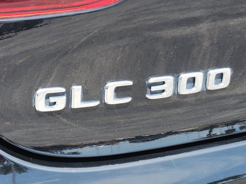 Used 2020 Mercedes-Benz GLC 300 4MATIC Coupe image 12