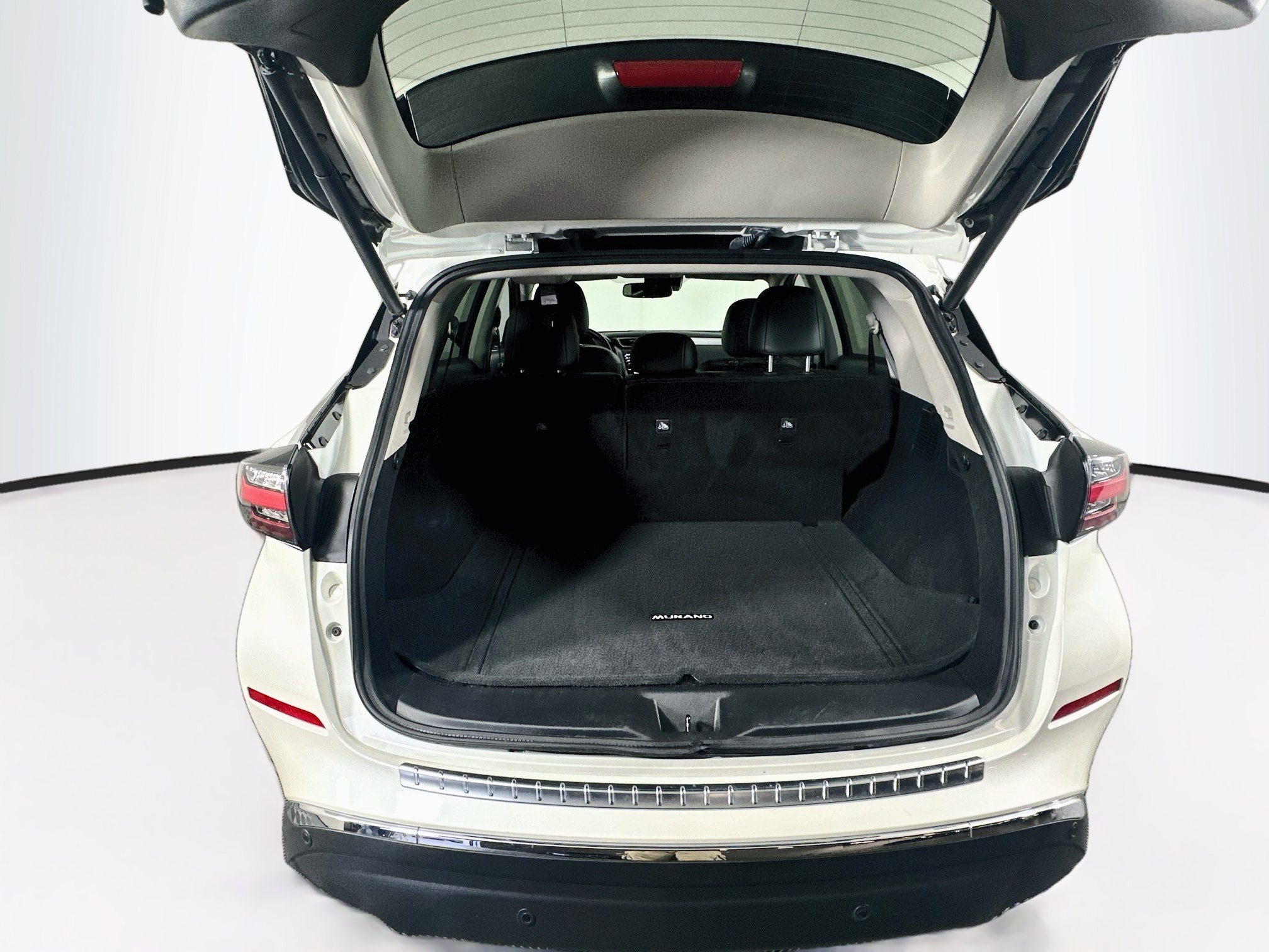 Used 2023 Nissan Murano SL FWD image 29