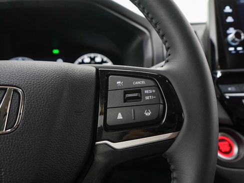 Used 2026 Honda Odyssey EX-L image 28