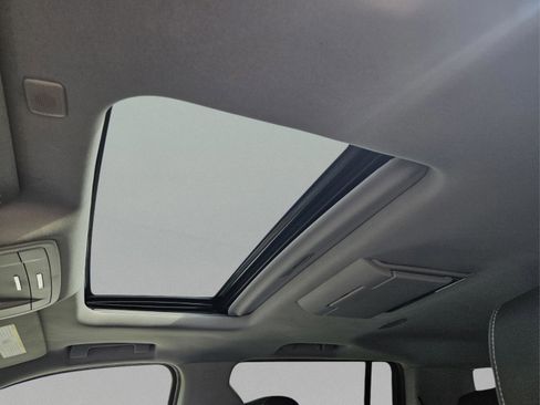 Used 2018 GMC Yukon XL Denali w/ Open Road Package image 20