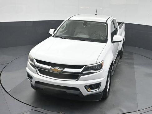 Used 2018 Chevrolet Colorado W/T w/ WT Convenience Package RWD image 40