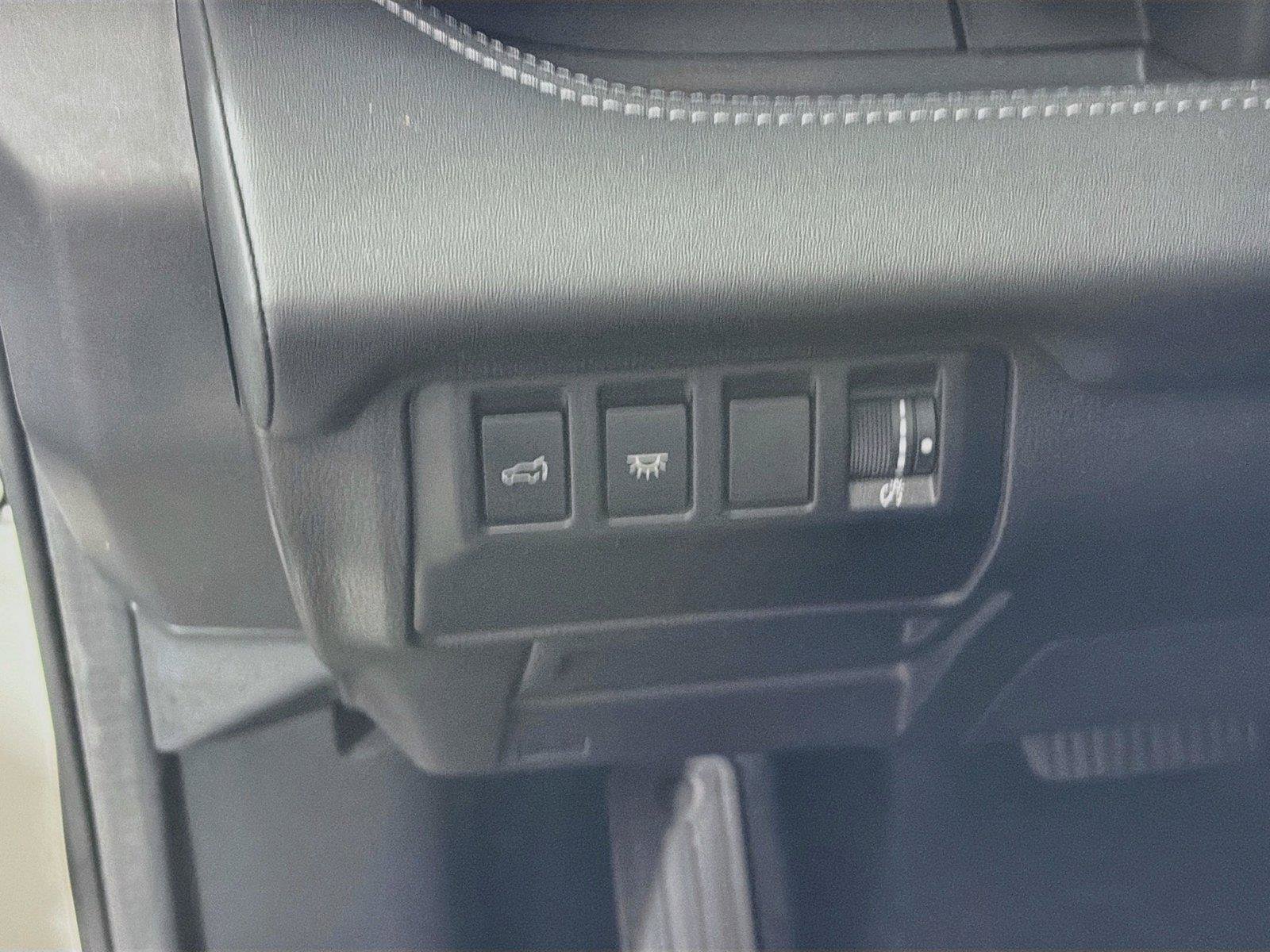 Used 2023 Subaru Ascent Limited AWD/4WD image 17