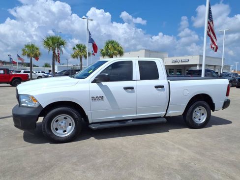 Used 2018 RAM 1500 Tradesman RWD image 9
