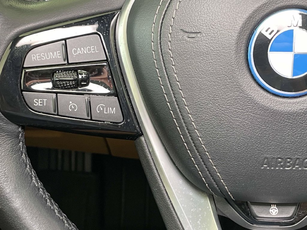 Used 2023 BMW 530e xDrive w/ Convenience Package AWD/4WD image 35