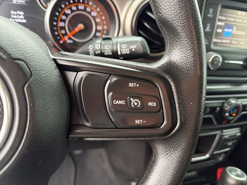 Used 2020 Jeep Wrangler Sport AWD/4WD image 42